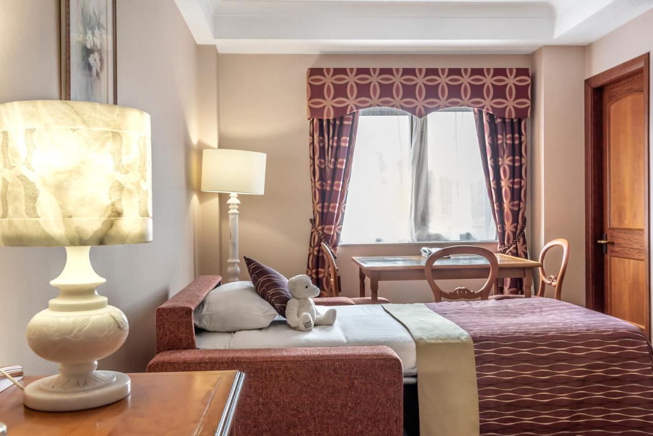 Coppid Beech Hotell Bracknell Exteriör bild