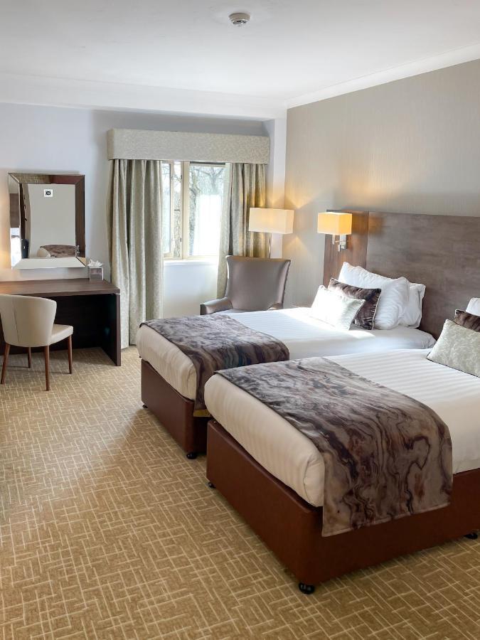 Coppid Beech Hotell Bracknell Exteriör bild