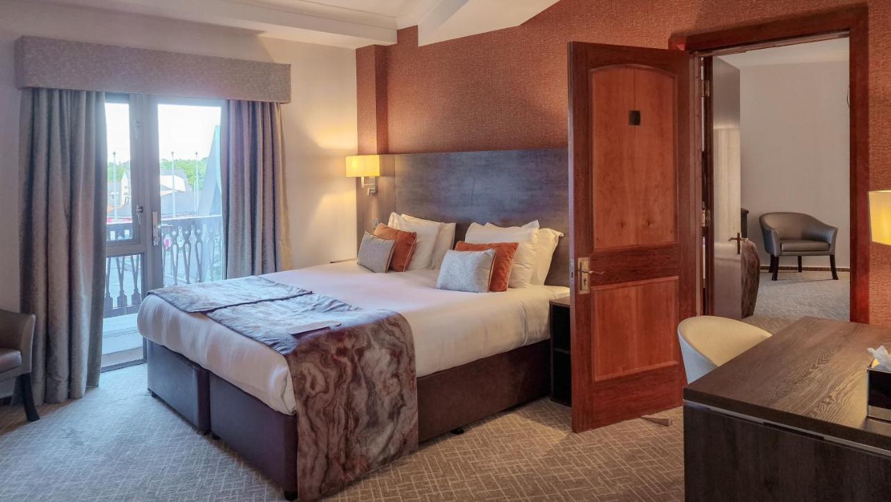 Coppid Beech Hotell Bracknell Exteriör bild